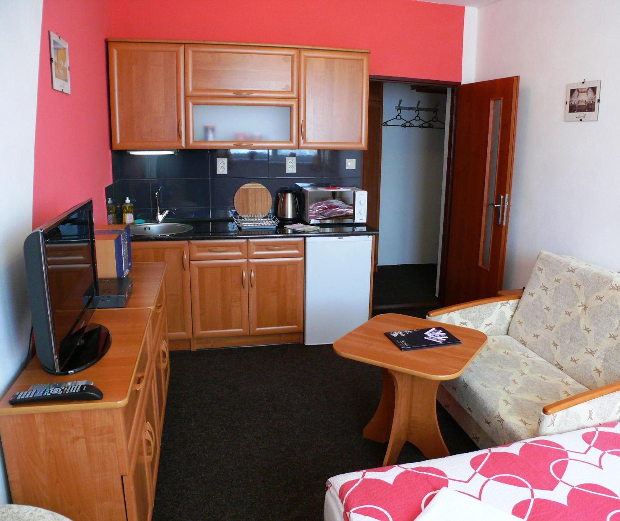 Apartman Dinda タトランスカ・ ロムニツァ エクステリア 写真